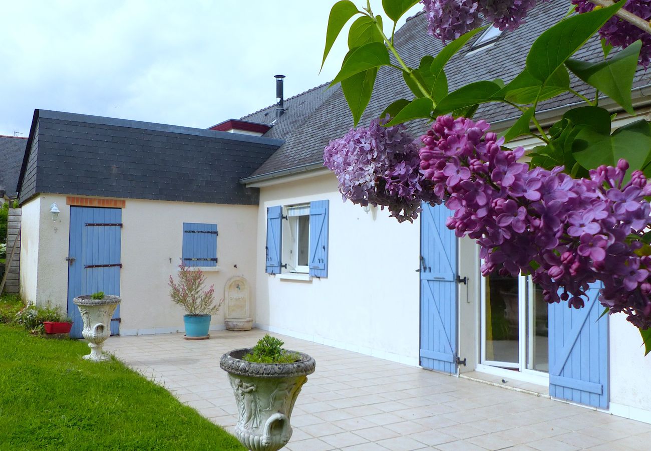 Maison à Plougoumelen - Charmante maison de village proche rivière du Bono 