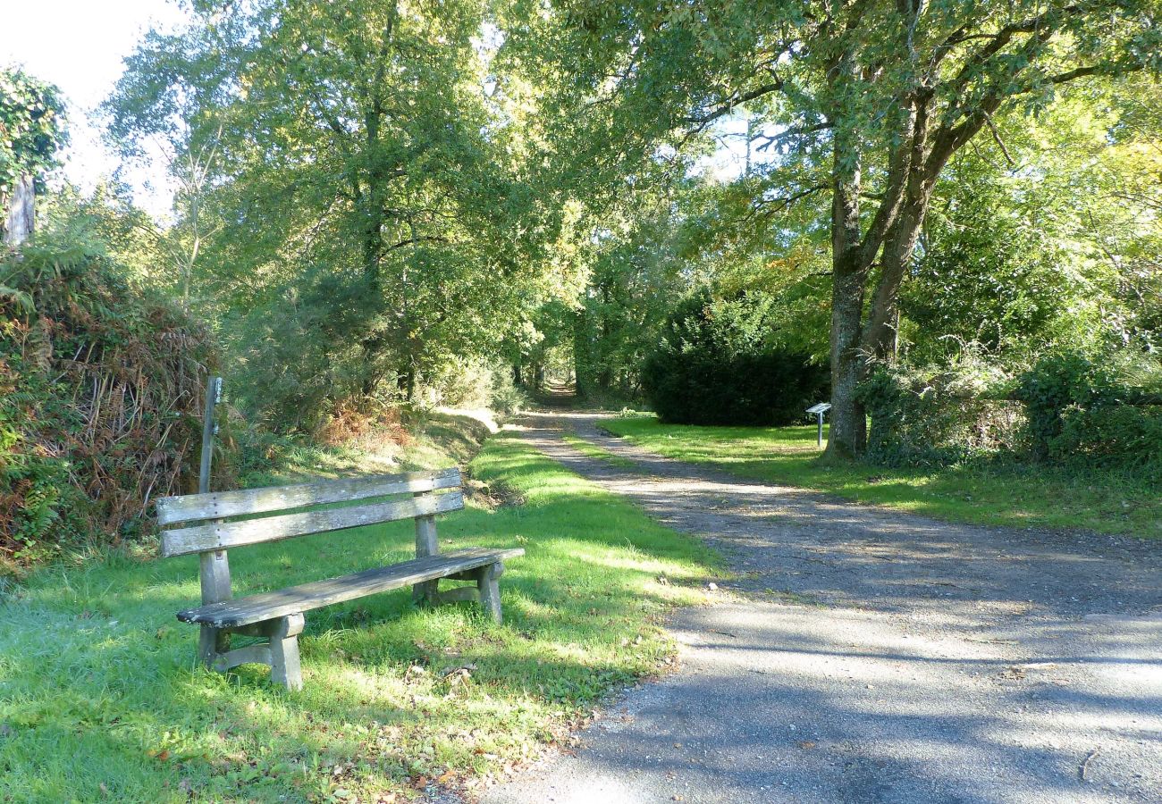 Maison à Larmor-Baden - Belle longère 3* en campagne à 800 m de la mer