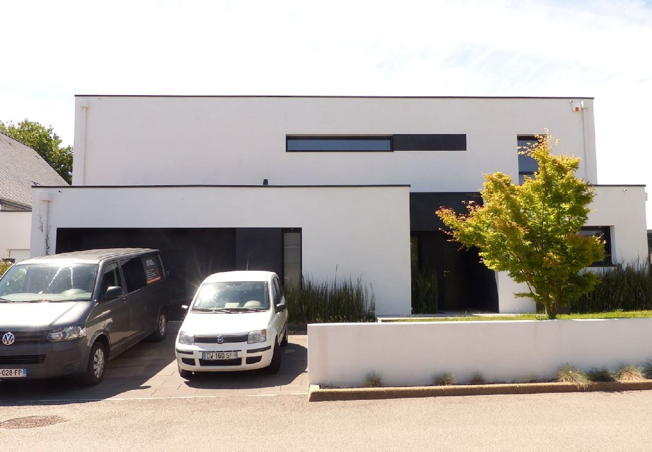 Maison à Vannes - Vannes, Maison de grand standing avec piscine 