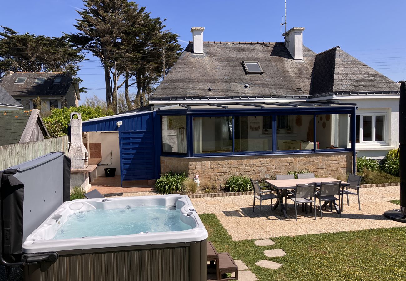 Maison à Saint-Pierre-Quiberon - Maison 3* avec jacuzzi à Penthièvre, proche plages