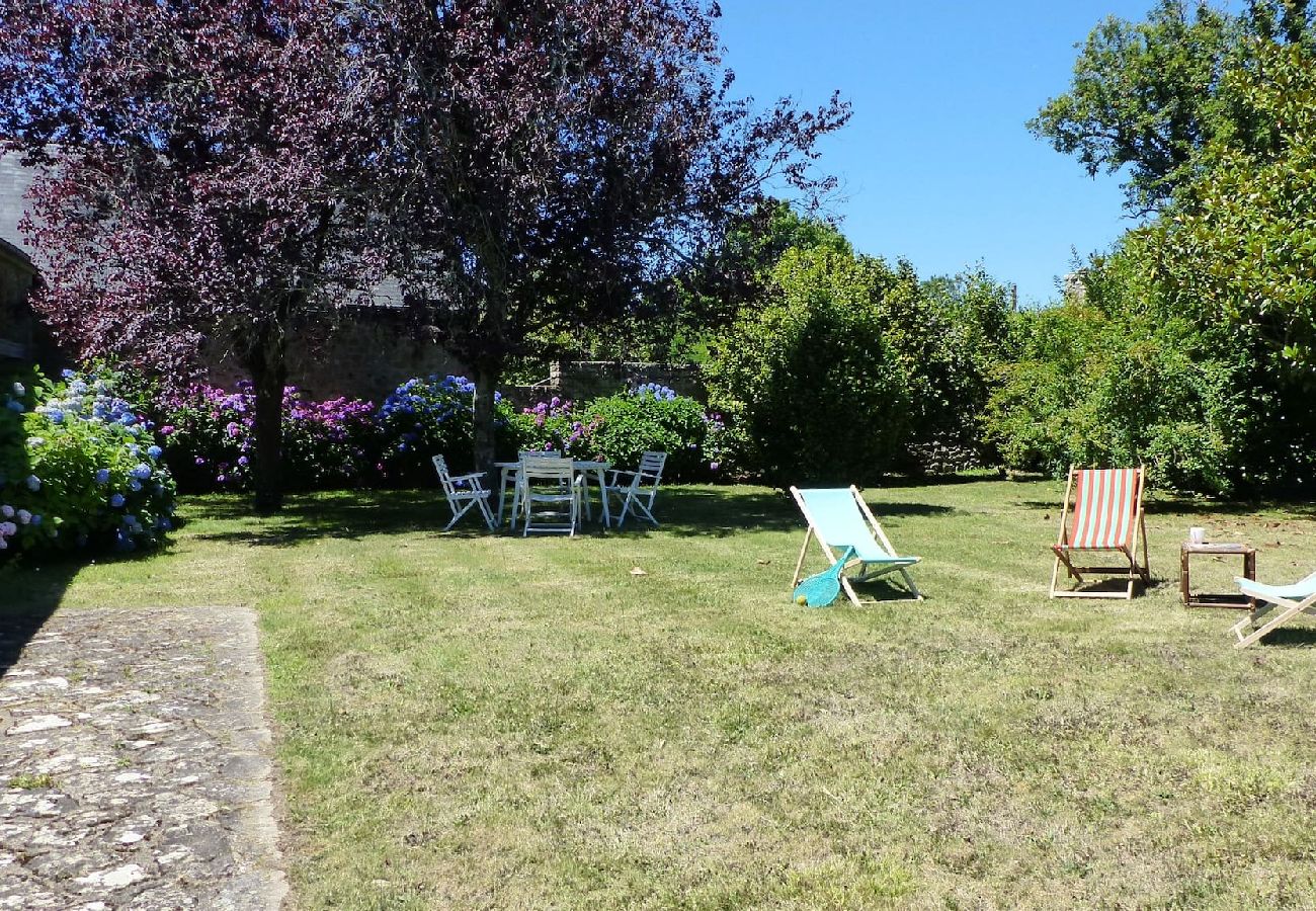 Maison à Crach - Crac’h, grande maison de vacances au calme 