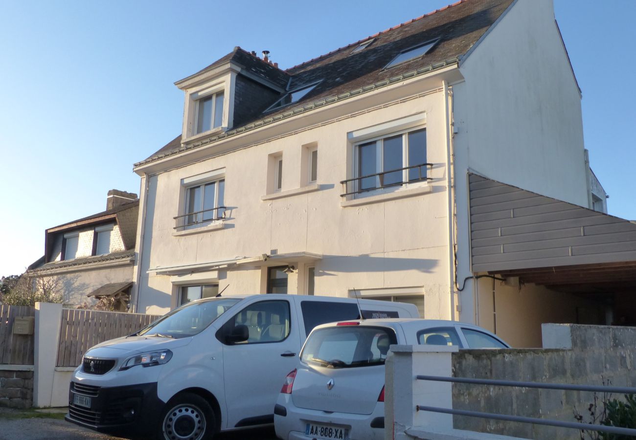 Appartement à Plouhinec - Appartement tout confort avec vue sur mer