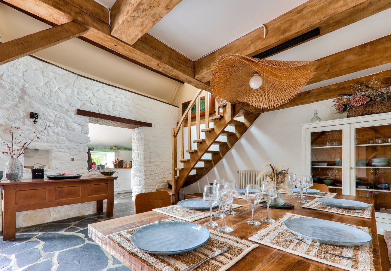 Maison à Plougoumelen - Chaumière bretonne avec jardin, Golfe du Morbihan