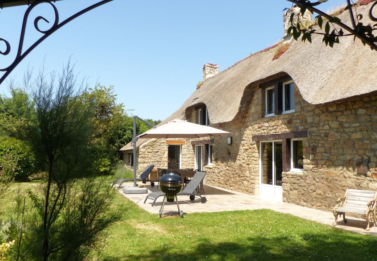 Maison à Plougoumelen - Chaumière bretonne avec jardin, Golfe du Morbihan