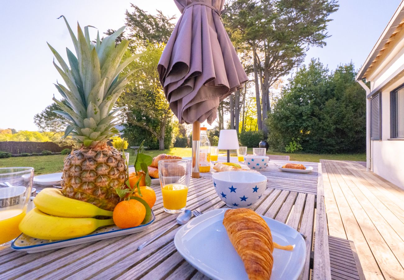 Maison à La Trinité-sur-Mer - Maison de vacances avec jardin proche de la plage du Men Du