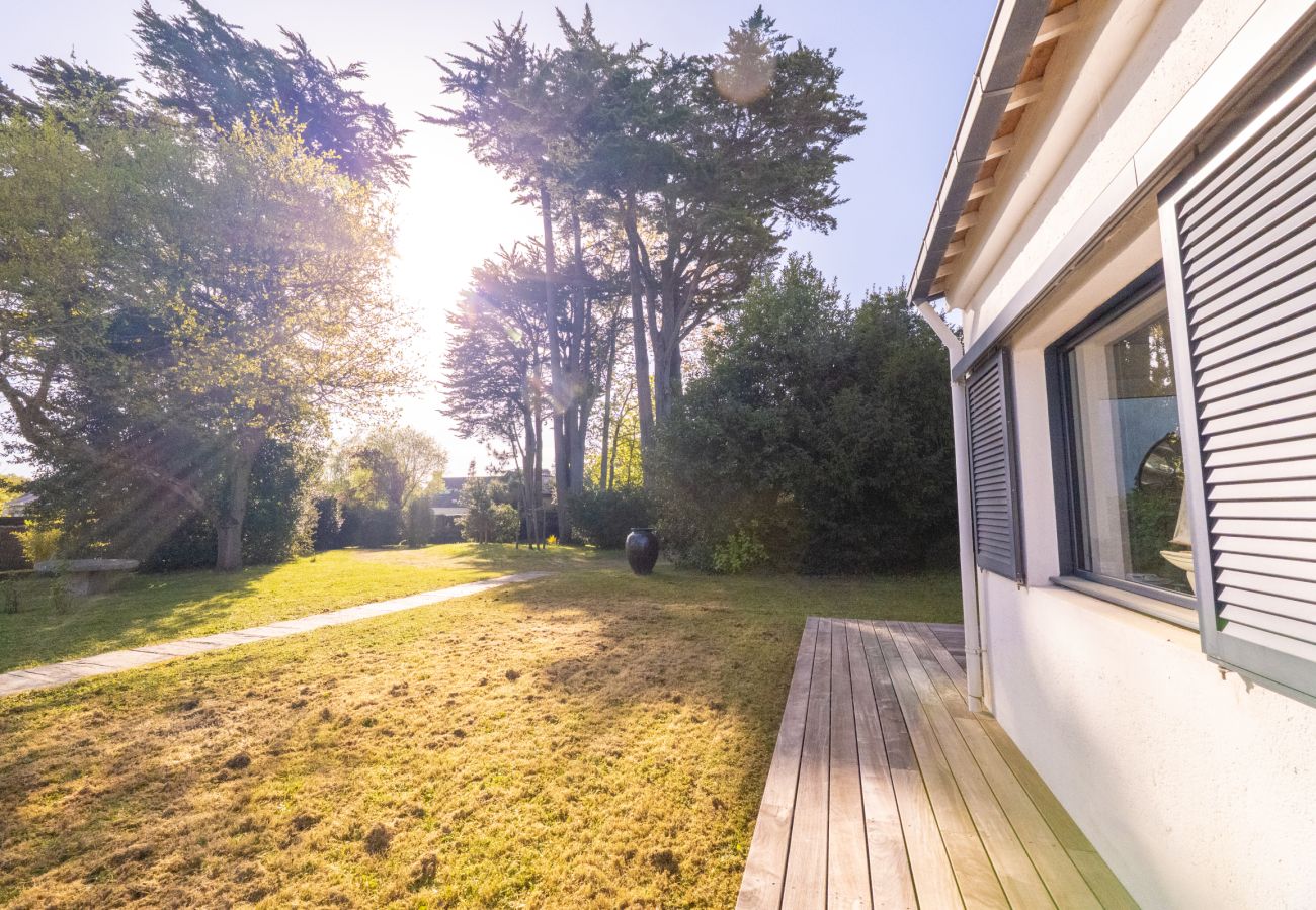 Maison à La Trinité-sur-Mer - Maison de vacances avec jardin proche de la plage du Men Du