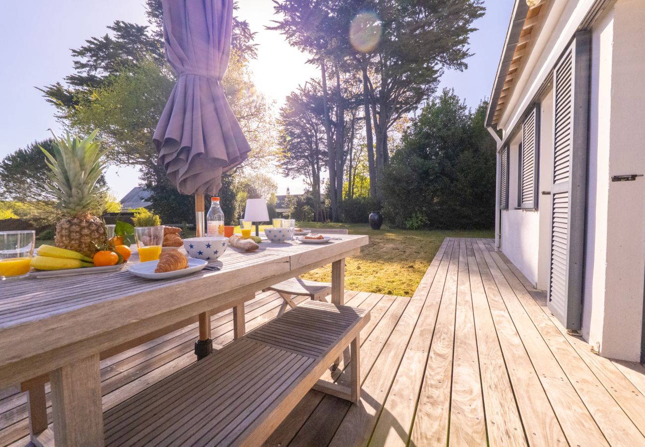 Maison à La Trinité-sur-Mer - Maison de vacances avec jardin proche de la plage du Men Du